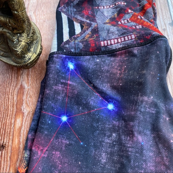 SOLD✨NIYAMA SOL DESERT DREAMIN’ ENDLESS LEGGING - Picture 6 of 10